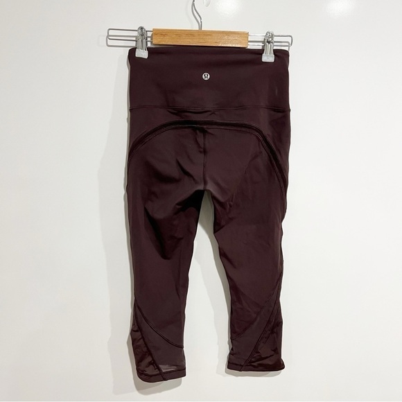 Lululemon Fresh In Mesh Crop (19")
Pelt - Picture 5 of 8